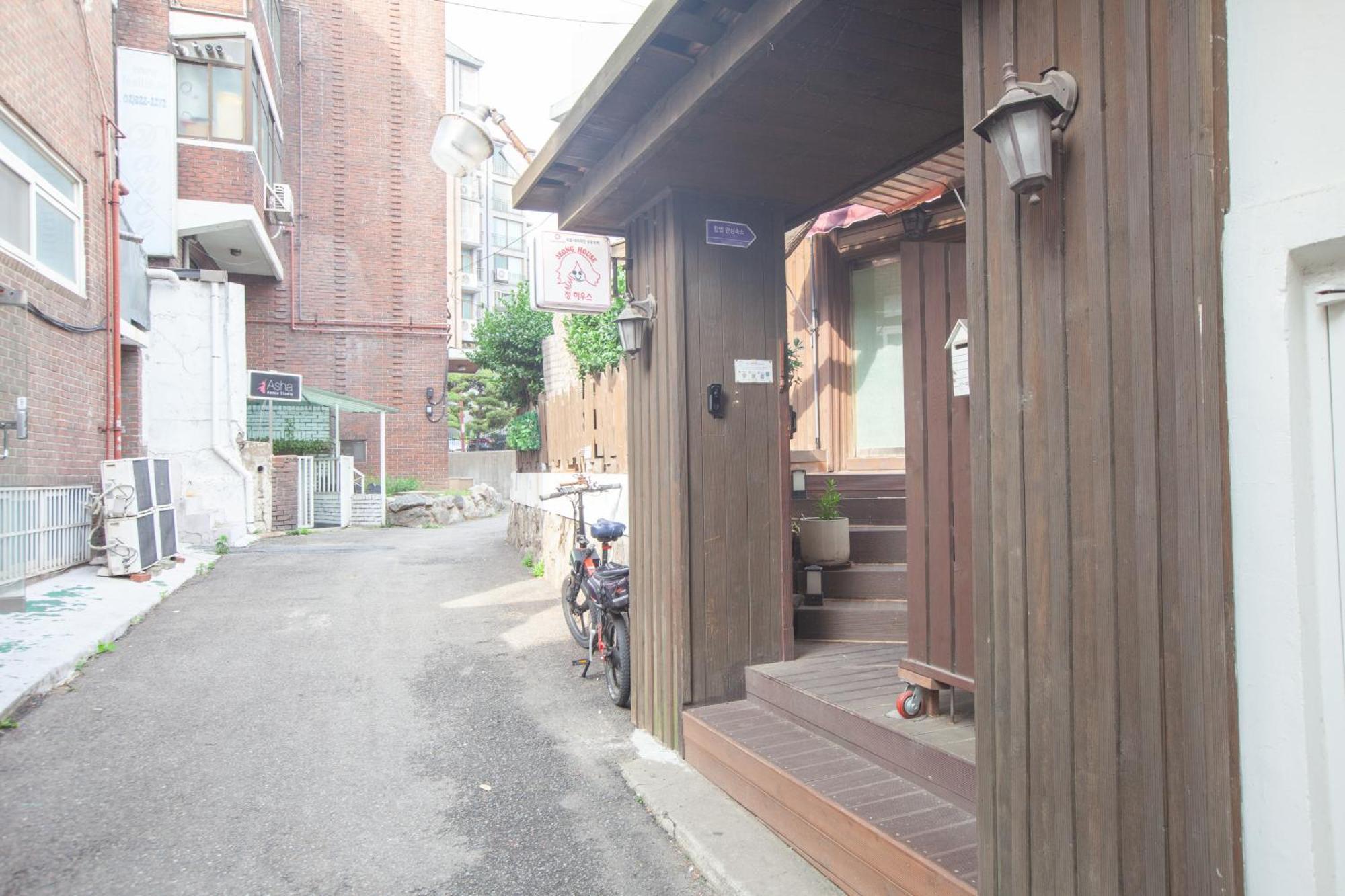 Hotel Jeong House à Séoul Extérieur photo