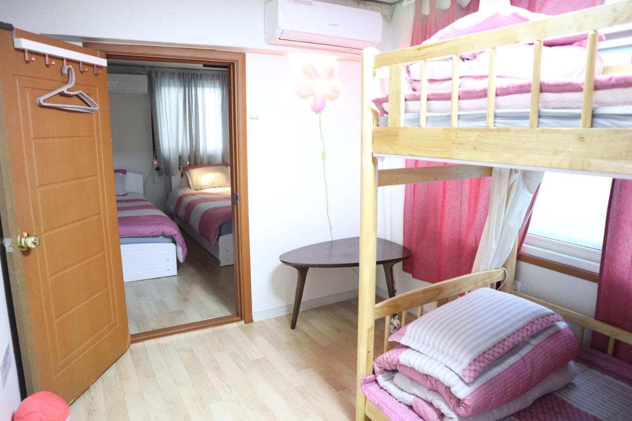 Hotel Jeong House à Séoul Extérieur photo