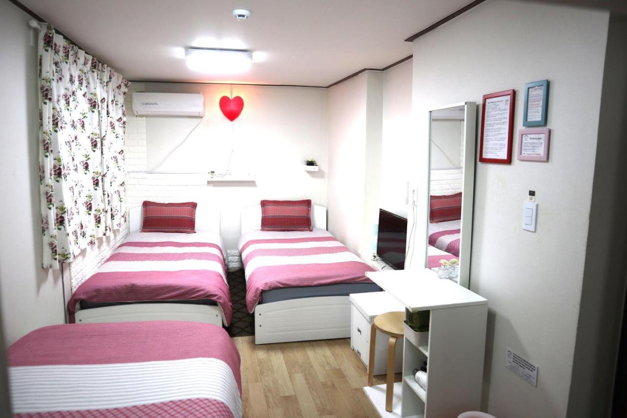 Hotel Jeong House à Séoul Extérieur photo